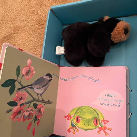 Animal Sounds Board Book + Mini Bear Plush Toy - Picture 5 of 12